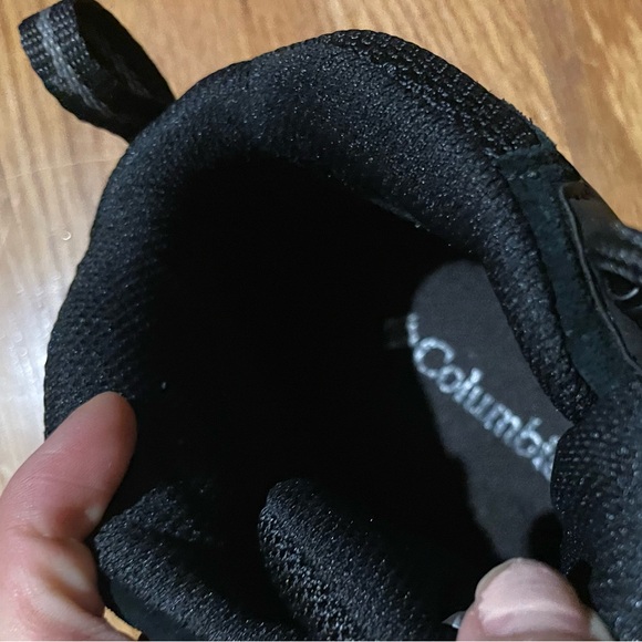 new in box Columbia Newton Ridge Plus II Waterproof Men's Hiking Boots (wide) - Picture 4 of 11